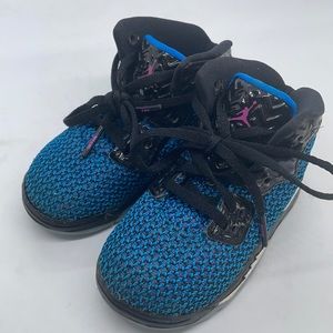 Baby Air Jordan’s Spike Forty Blue/Pink 6C